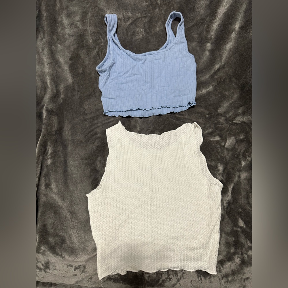 Shein Cropped Tank - Picture 2 of 2